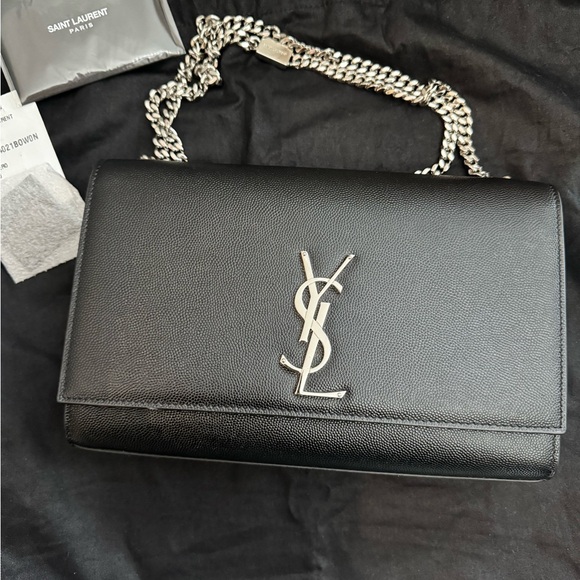 Saint Laurent Kate Shoulder Bag - Picture 2 of 8
